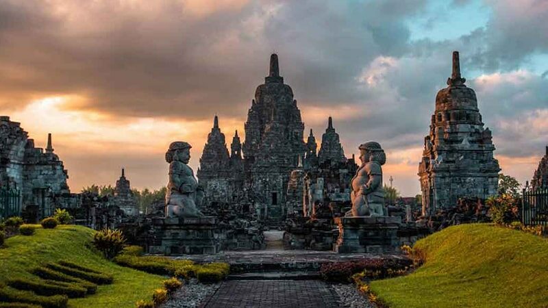 Paket Tour PT Citra Kreatif Indonesia A Paket Tour Jogja-min